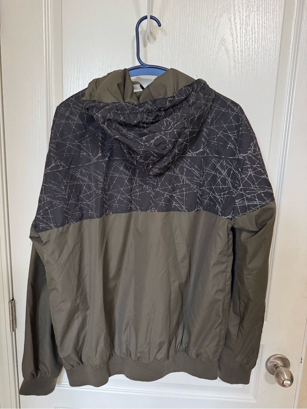 CSG Olive & Black Hooded Windbreaker Jacket - Picture 2 of 2